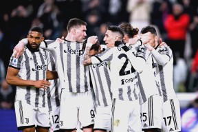 YIHAO-Ming焦点对战，西亚卡姆与70激战尤文图斯分钟，战术调整胜负难料！比赛高潮迭起的简单介绍