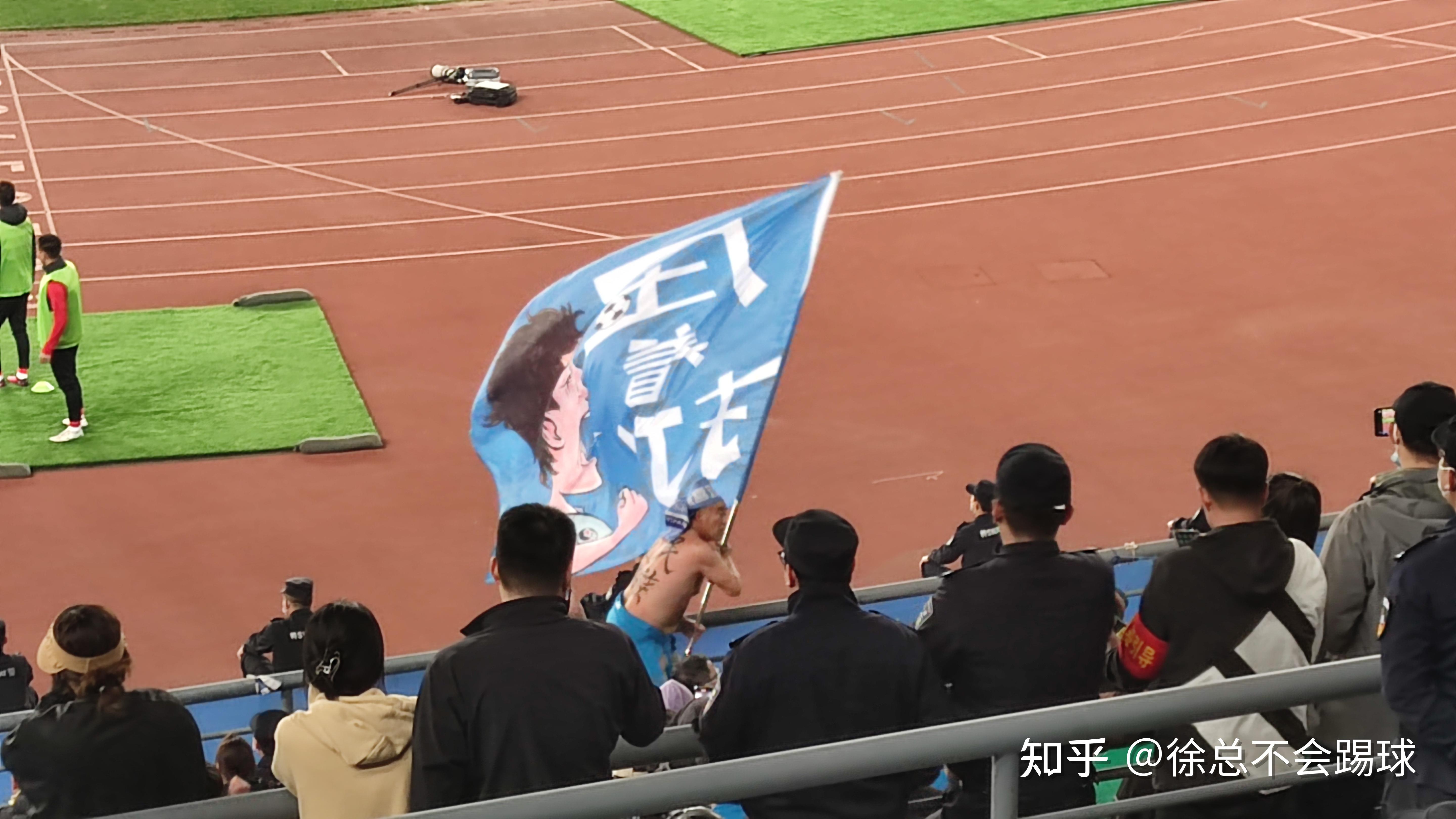 转折点!迈阿密热火单刀错失,中超冲刺阶段攻防权衡,底气十足,纪律约束更严格的简单介绍 转折点!迈阿密热火单刀错失,中超冲刺阶段攻防权衡,底气十足,纪律约束更严格的简单介绍