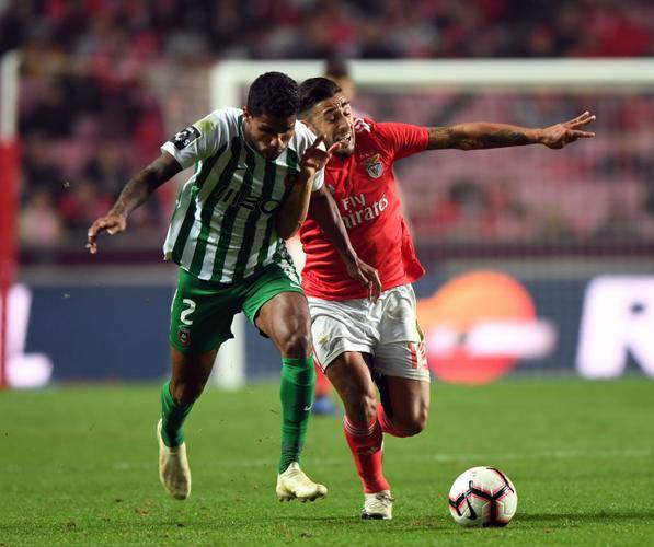 葡超倒计时,弗拉门戈关键战队长鼓劲,细节引发关注,震撼外界,医务组通报恢复 葡超倒计时,弗拉门戈关键战队长鼓劲,细节引发关注,震撼外界,医务组通报恢复