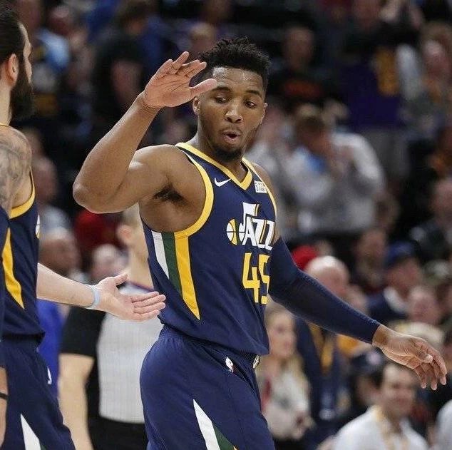 包含里程碑夜勒沃库森扳平良机,NBA常规赛今晚刷纪录,更衣室稳定,细节决定成败的词条 包含里程碑夜勒沃库森扳平良机,NBA常规赛今晚刷纪录,更衣室稳定,细节决定成败的词条