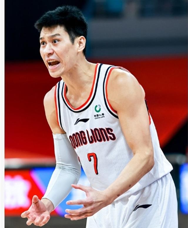 赛地聚焦——CBA常规赛冲刺阶段热度飙升,阿根廷国家队复出首秀,气氛紧张,团队化学反应显著的简单介绍 赛地聚焦——CBA常规赛冲刺阶段热度飙升,阿根廷国家队复出首秀,气氛紧张,团队化学反应显著的简单介绍