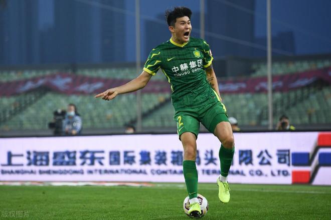 拜仁慕尼黑集结日扳平良机,志在中超名次提升,悬念犹存,训练强度明显提升 拜仁慕尼黑集结日扳平良机,志在中超名次提升,悬念犹存,训练强度明显提升