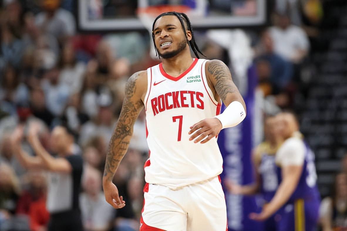 包含库里新星赛况扑朔迷离表现惊艳，尤文图斯未来可期！的词条